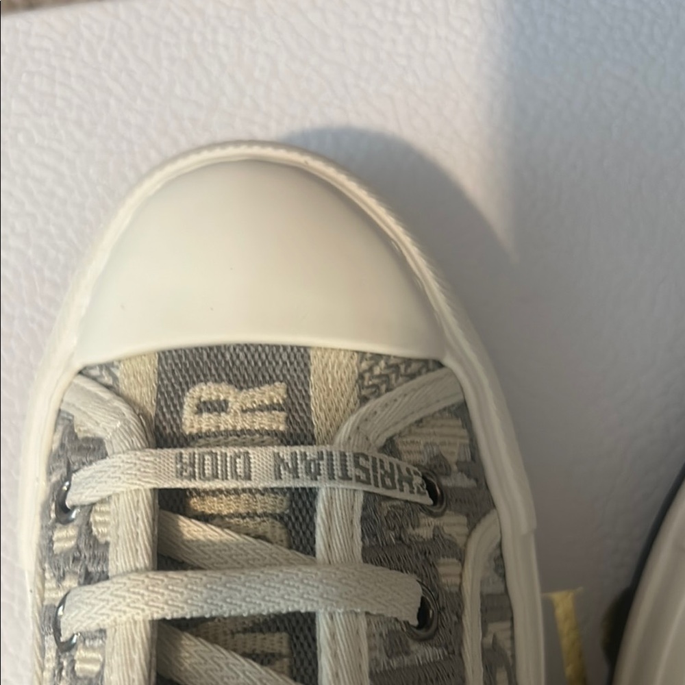 Walk'n'Dior Platform Sneaker - Picture 5 of 9
